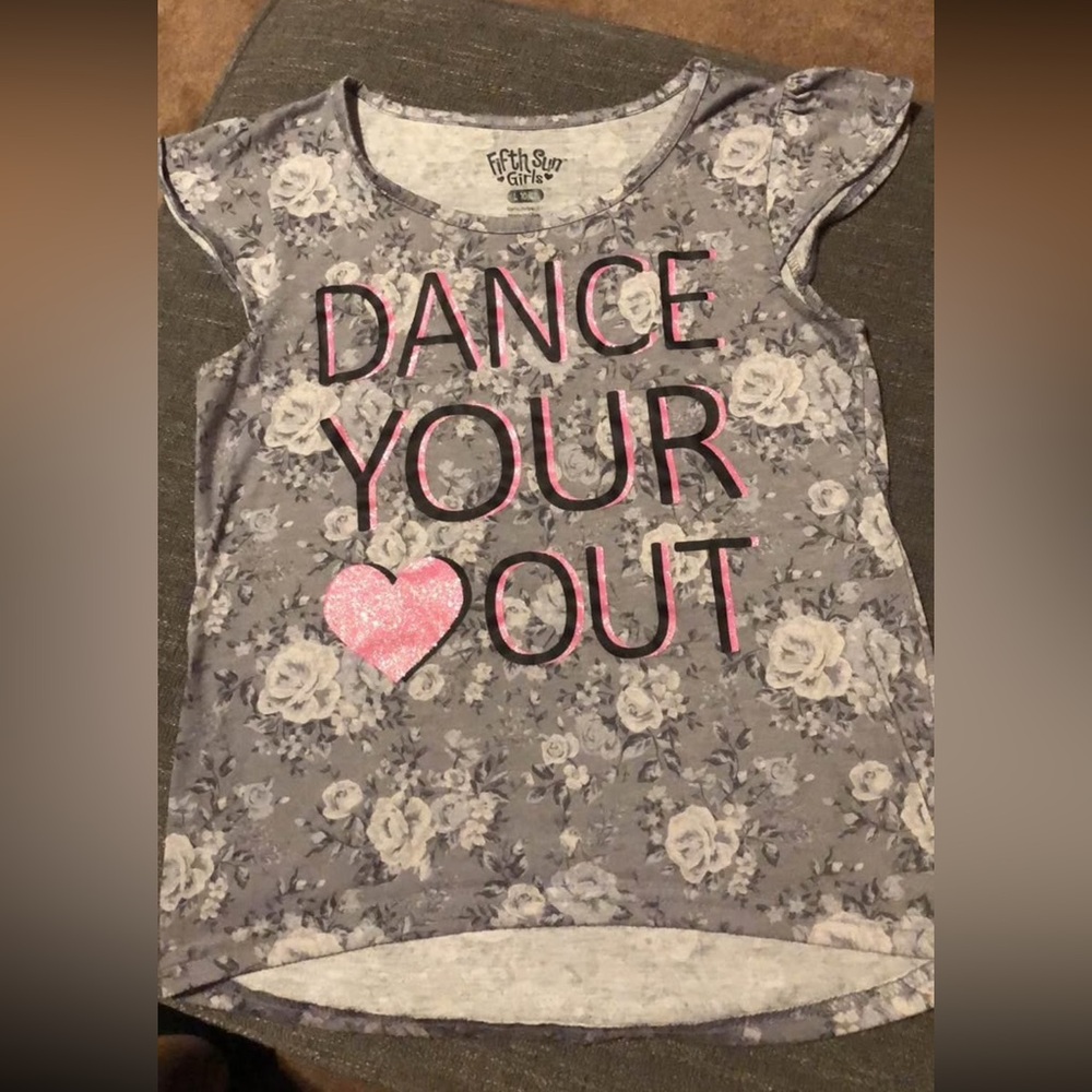 Fifth Sun Girls Heather Gray dance Tee sz 10/12